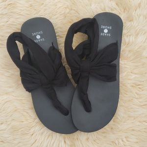 *NWOT* Shade & Shore Yoga Sling Thong Sandals